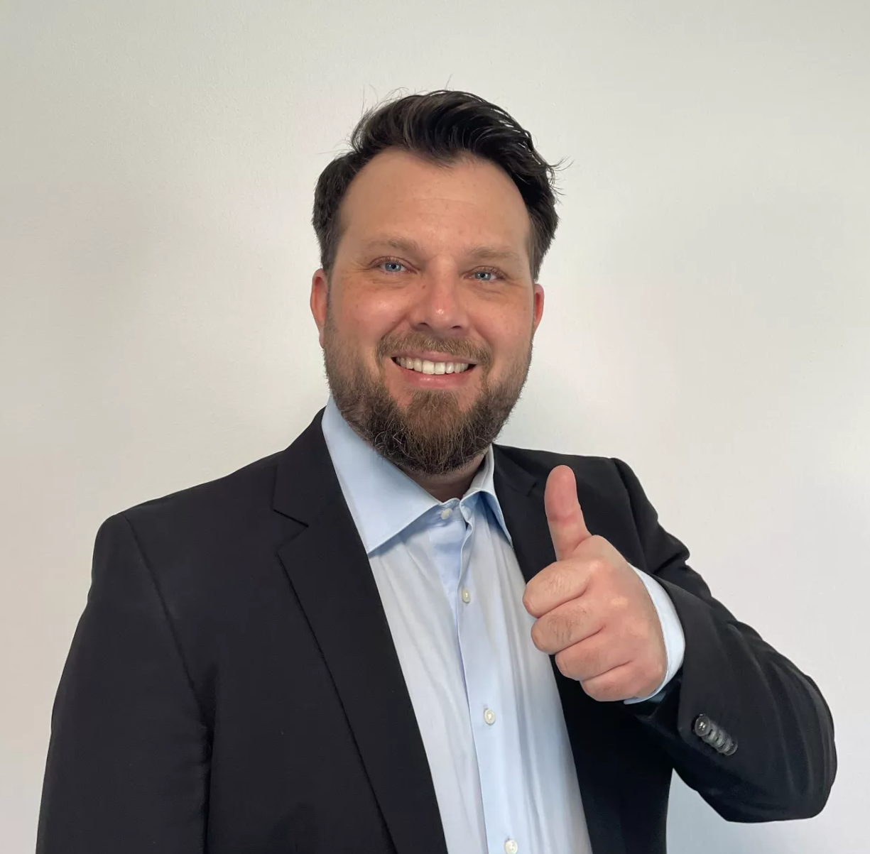 Marius Klecker - Founder & CEO Marius Klecker - Founder & CEO